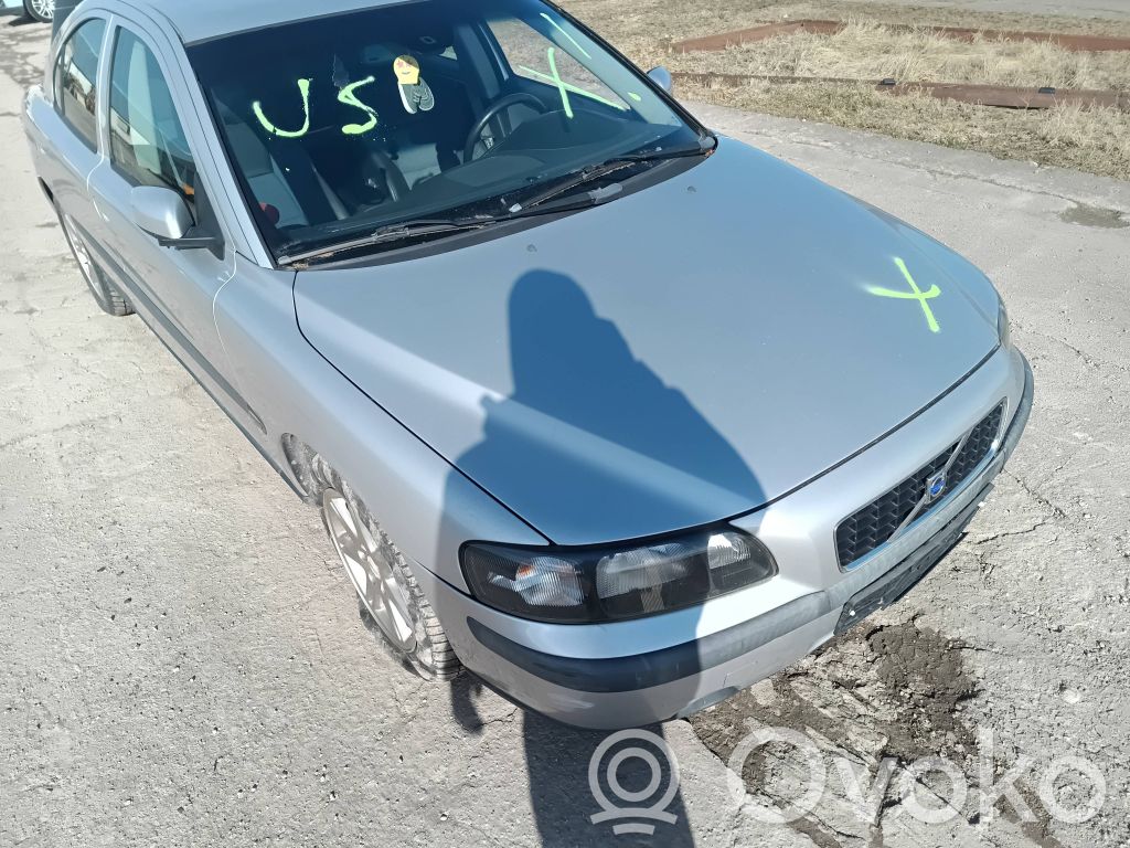 S60 S60  9483937