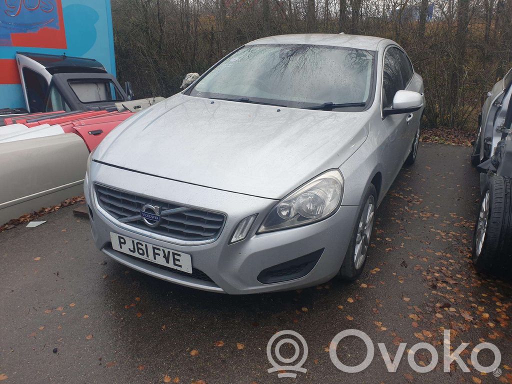 S60 S60  3134344
