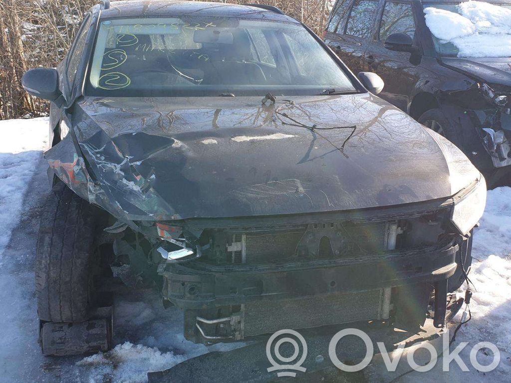 PASSAT B8 Passat  3G0927137T