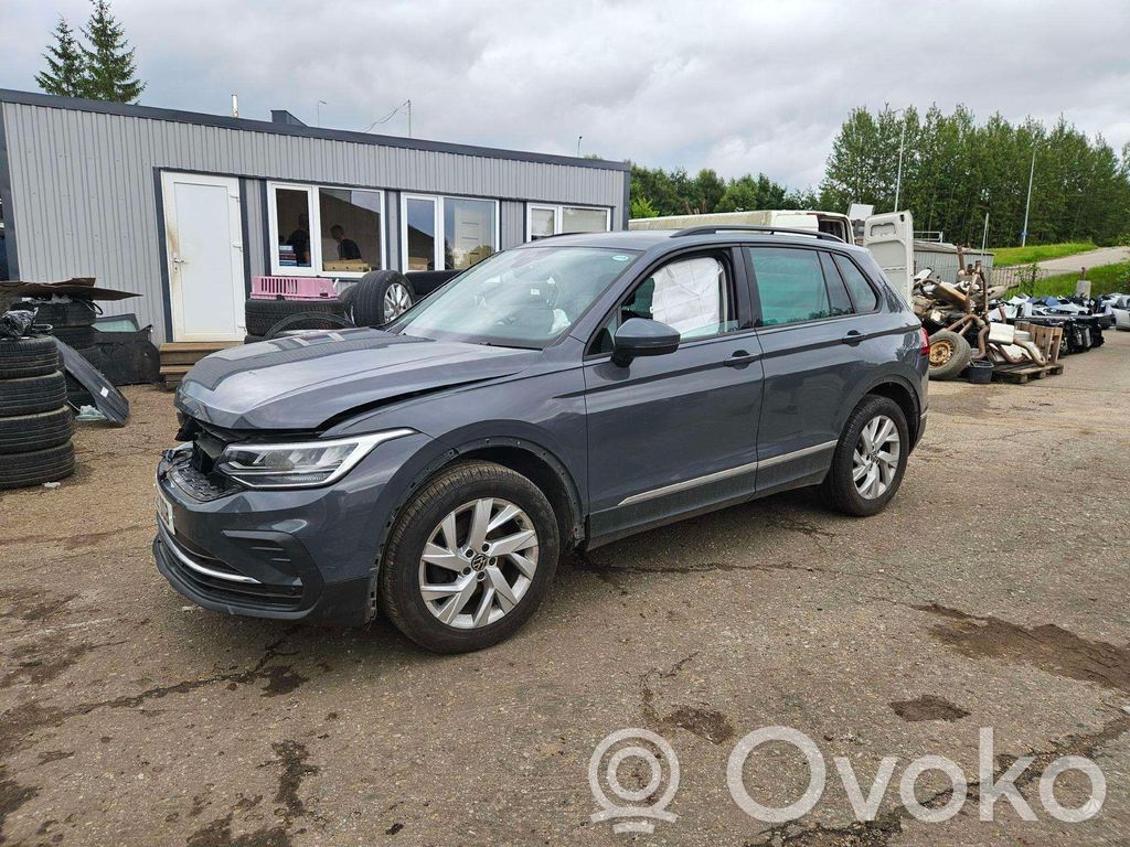 Tiguan Tiguan  5Q0971230LP