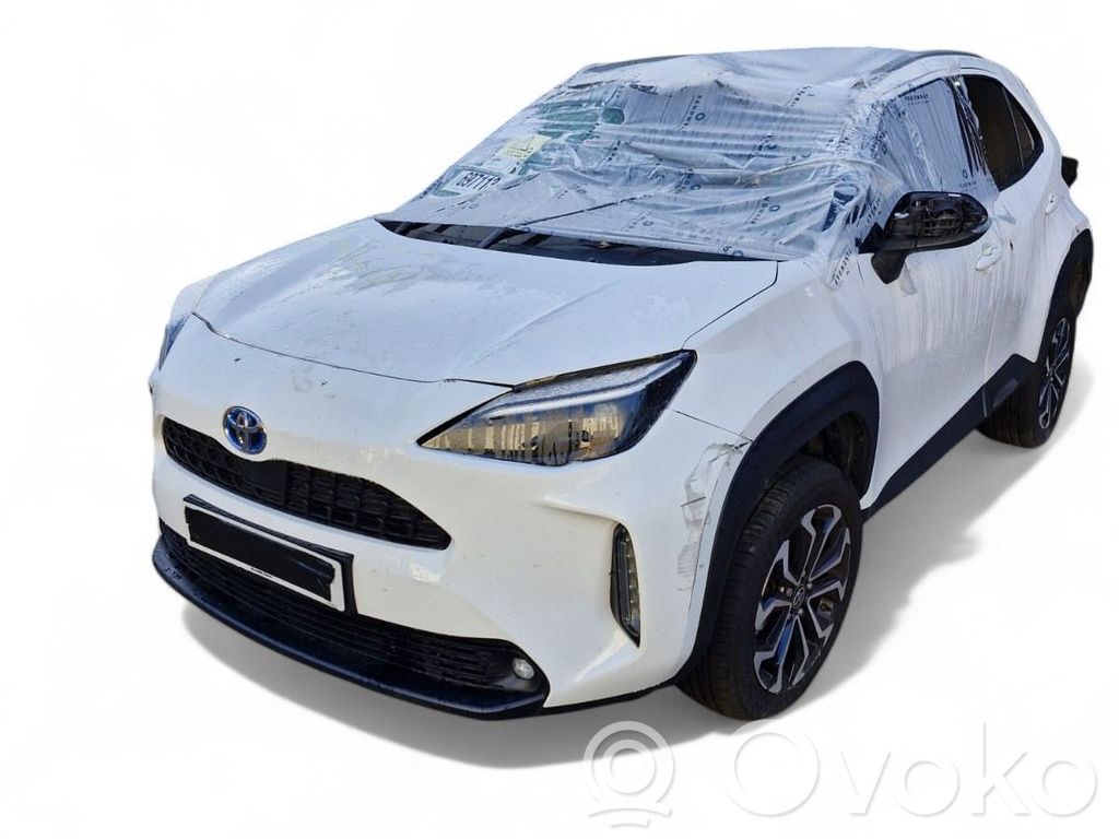 Yaris Cross Yaris Cross  861010DB80B