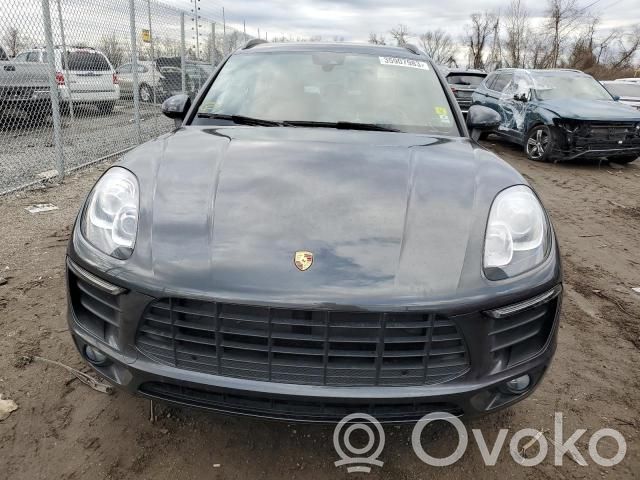 Macan (95B) Macan  8R0862533B