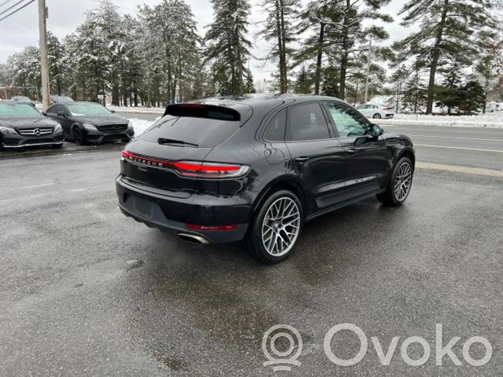 Macan (95B) Macan  95B199307A