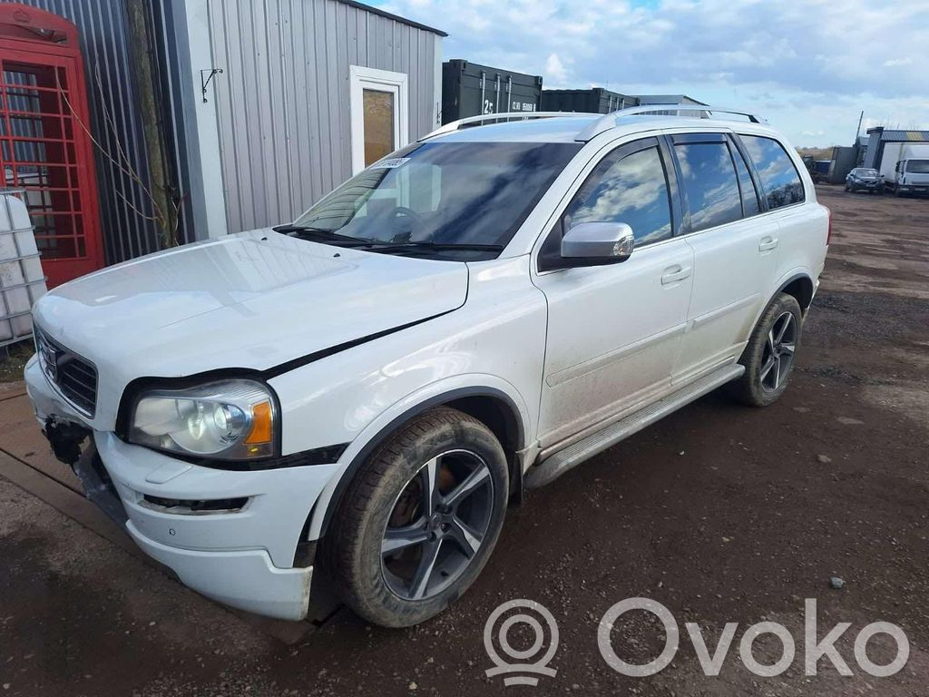 XC90 XC90  30751034