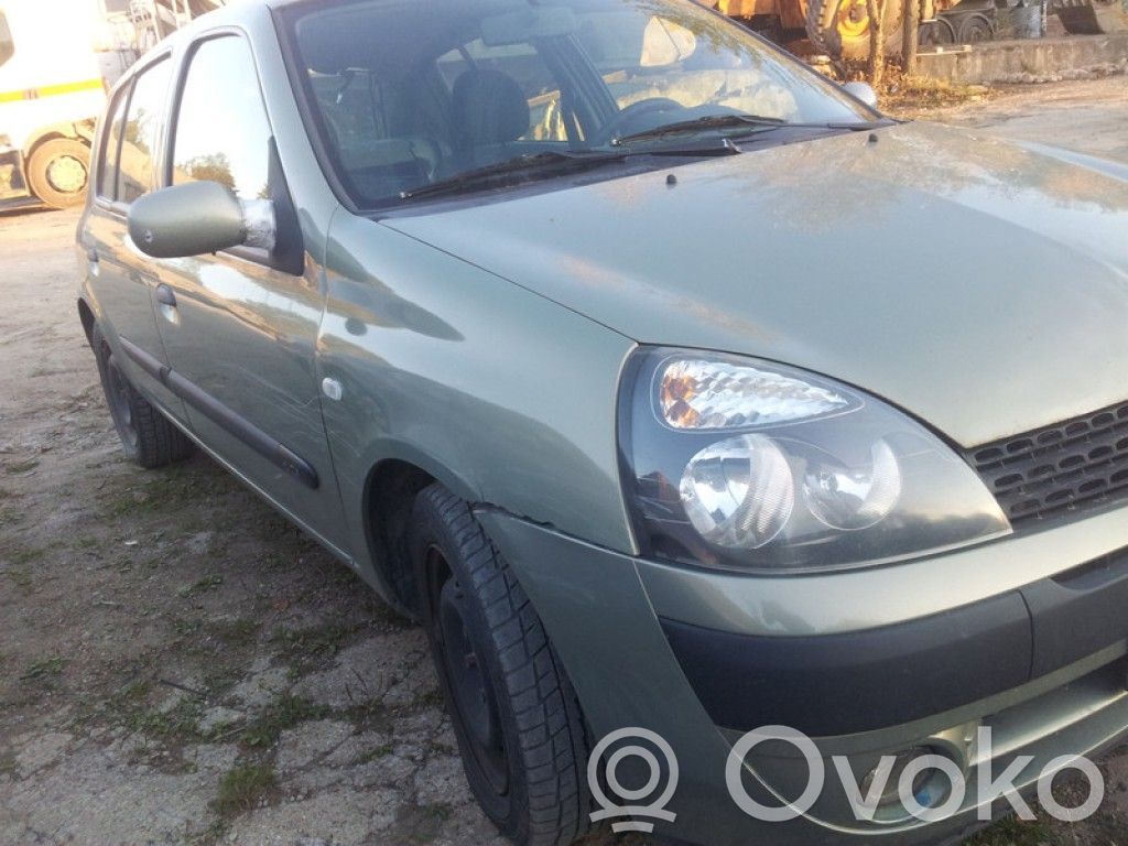 Clio II Clio  8200252209