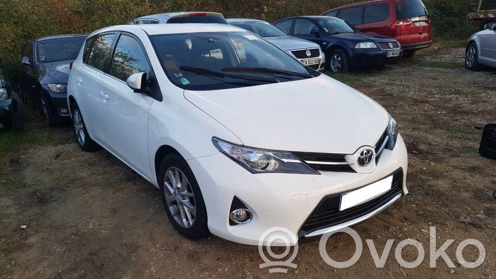 Auris E180 Auris  15C542