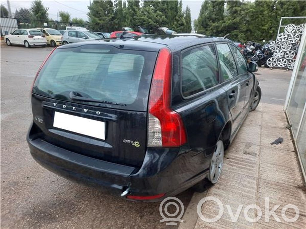V50 V50