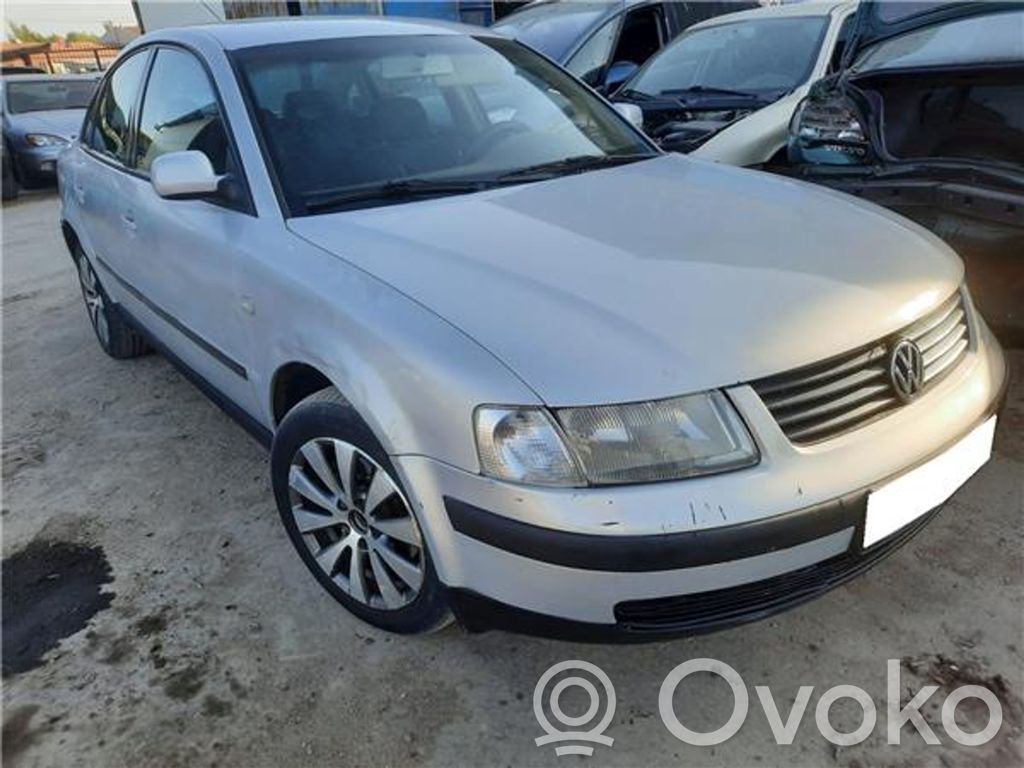 PASSAT Passat  38130073F
