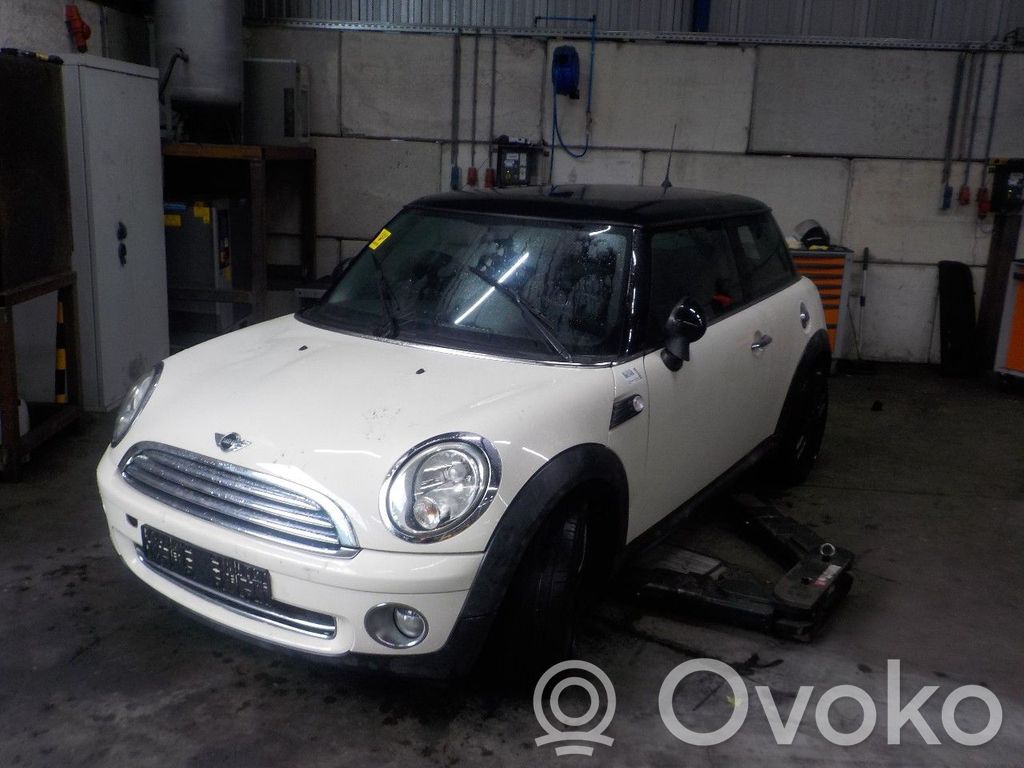 One - Cooper Coupe R56 One/Cooper Coupe R56