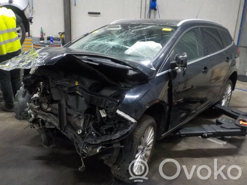 Focus Focus  BV6118080CAE
