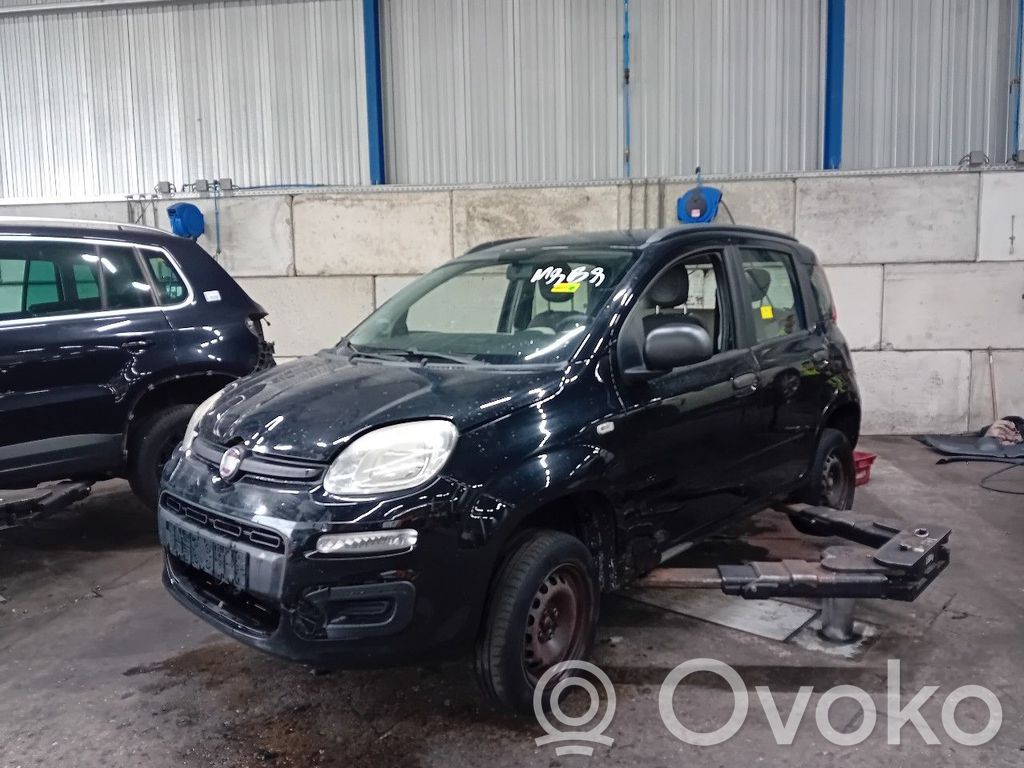 Panda III Panda  51874105