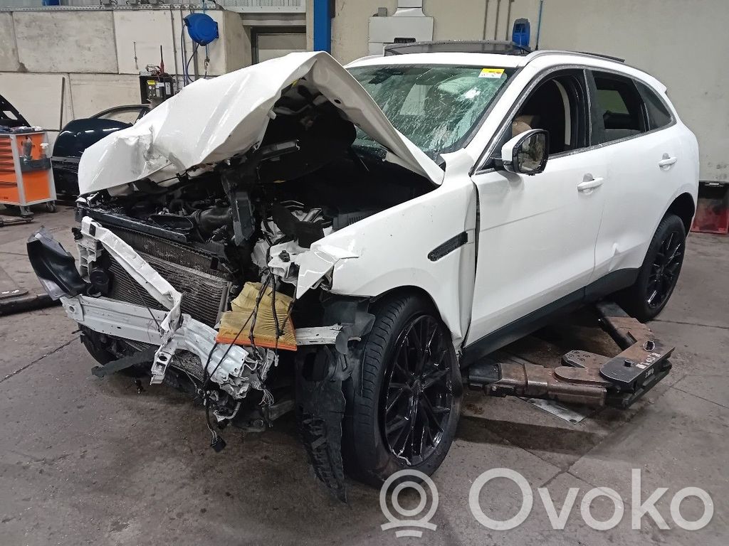 F-Pace F-Pace  H7A312C520FDB