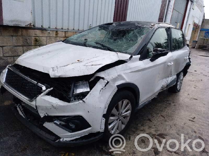 Arona Arona  04E903015