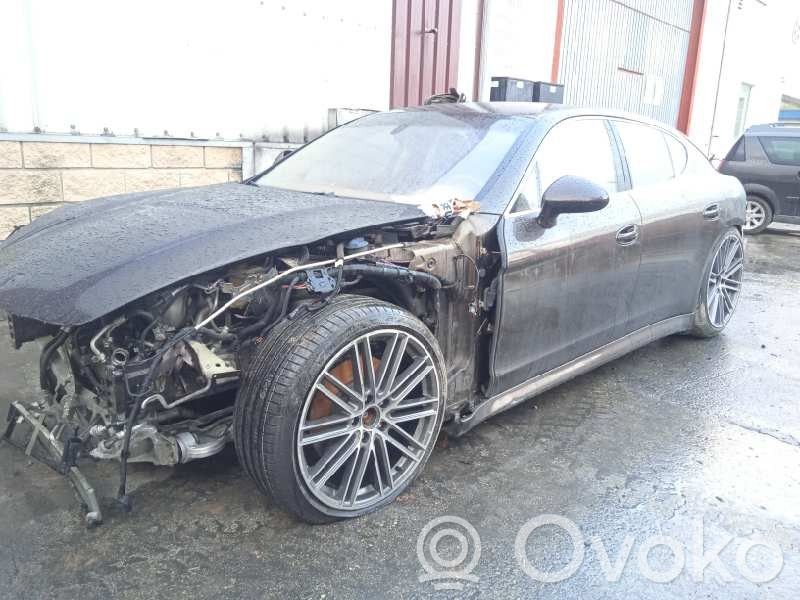 Panamera (970) Panamera  97061860103