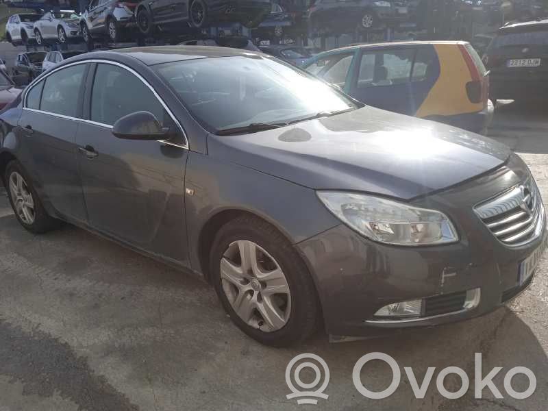 Insignia A Insignia  13500577