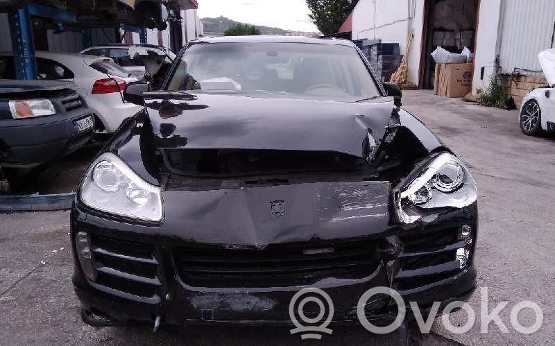 Cayenne (9PA) Cayenne  7L5857095