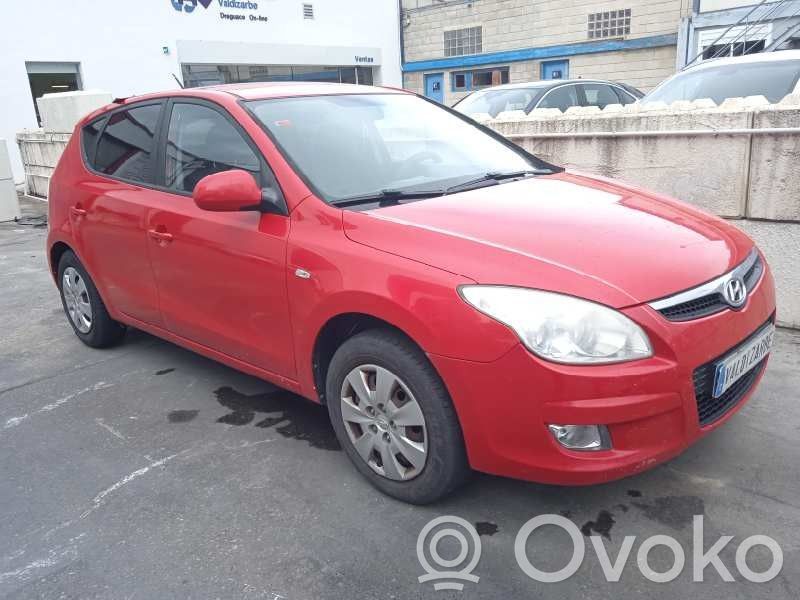 i30 i30  373002B101