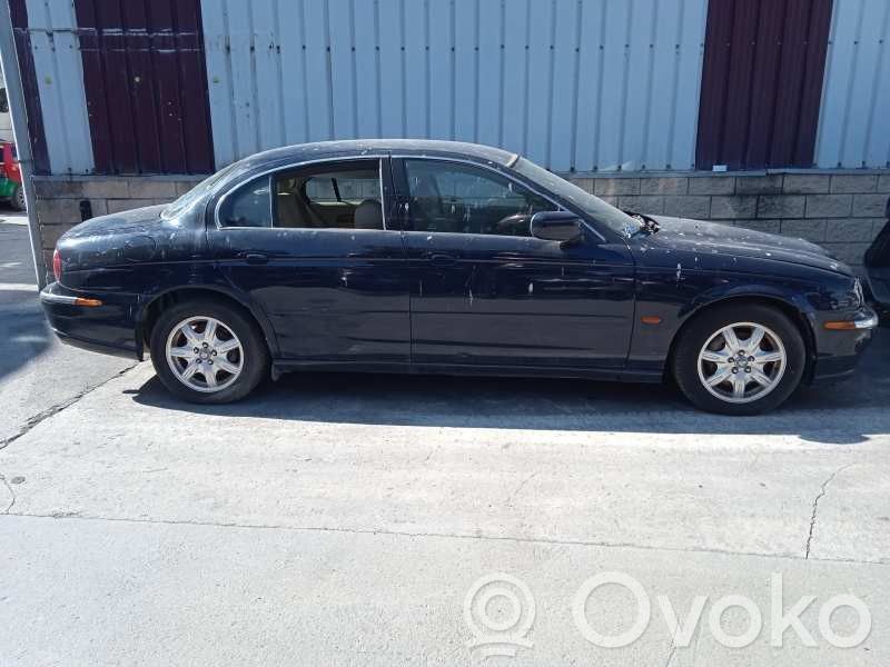 S-Type S-Type  XR826897