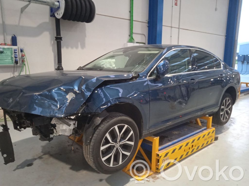 Passat Alltrack Passat  05N907807C