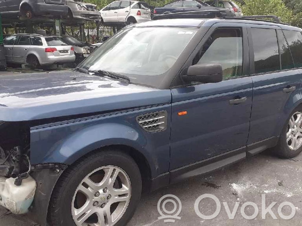 Range Rover Sport L320 Range Rover  LR021042