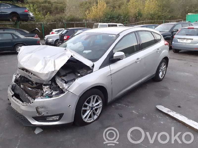 Focus Focus  3M513F880AE
