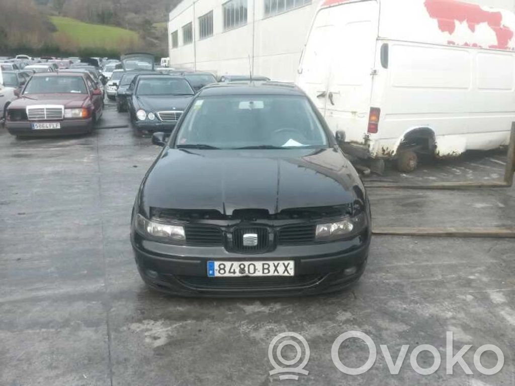 Leon (1M) Leon  038906012FN