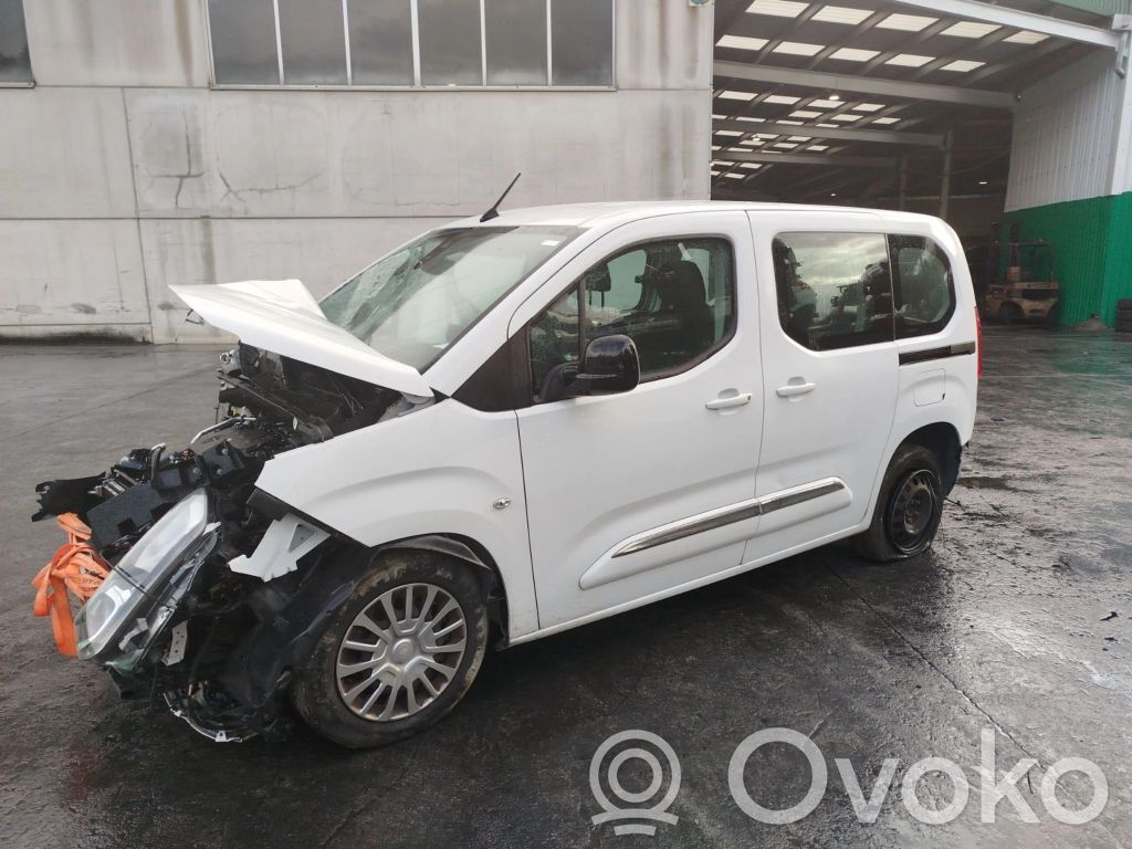 Proace ProAce  SU001B4221