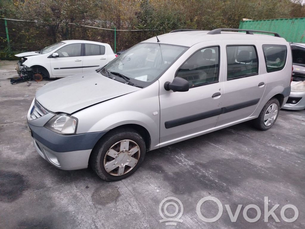 Logan Pick-Up Logan  8200901099