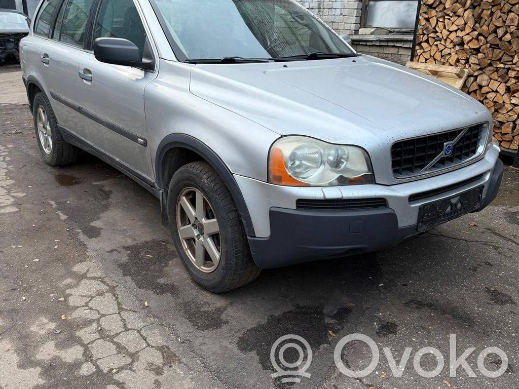 XC90 XC90  8673513