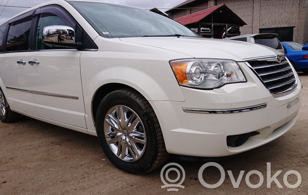 Grand Voyager V Grand Voyager  04593858AA