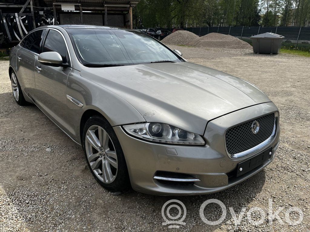XJ X351 XJ  9W839G444AA