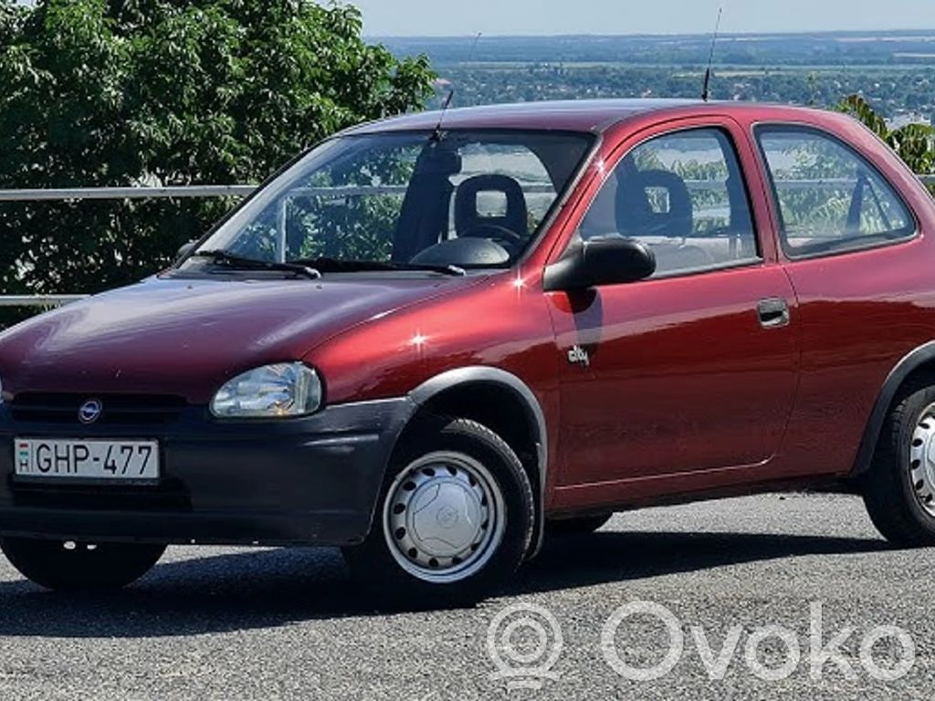 Corsa B Corsa  1077273