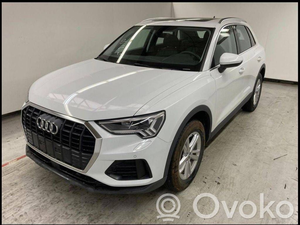 Q3 F3 Q3  5QF825201J
