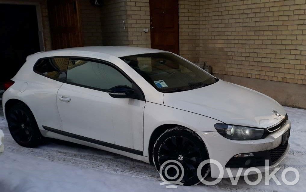 Scirocco Scirocco  76P31