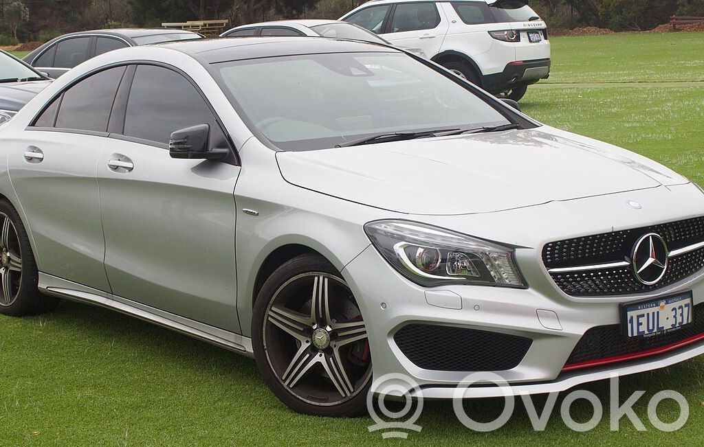 CLA C117 X117 W117 CLA-class  9307Z5211A