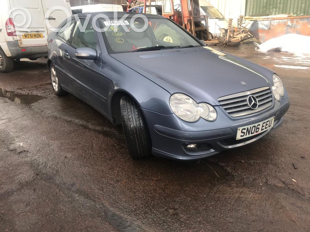 Mercedes-Benz C W203