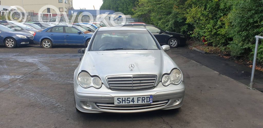 Mercedes-Benz C W203