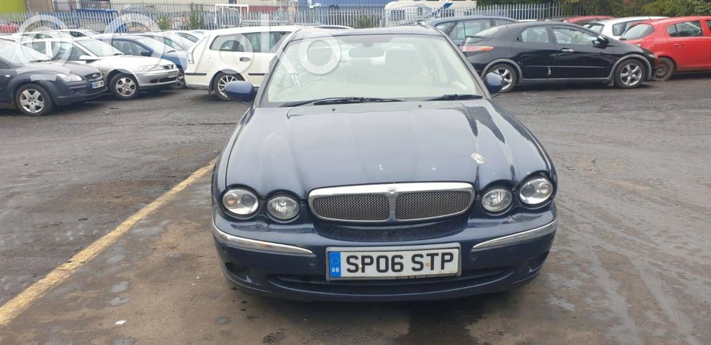 Jaguar X-Type
