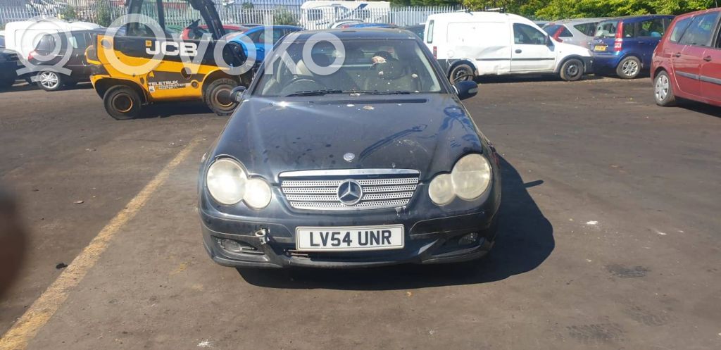 Mercedes-Benz C W203