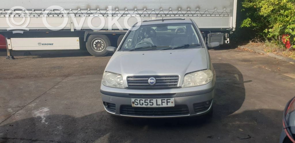 Fiat Punto (188)
