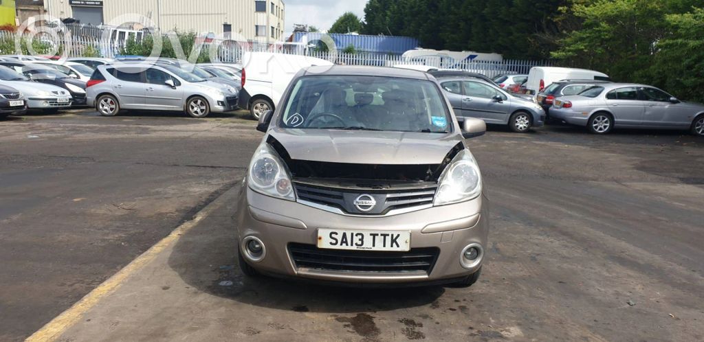 Nissan Note (E11)