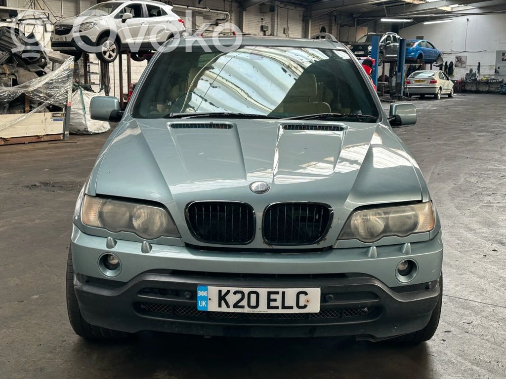 BMW X5 E53