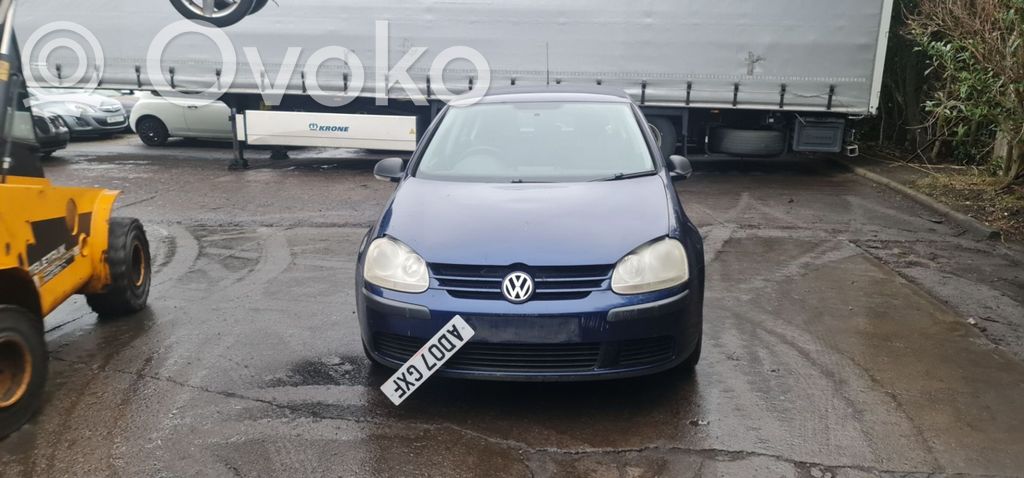 Volkswagen Golf V