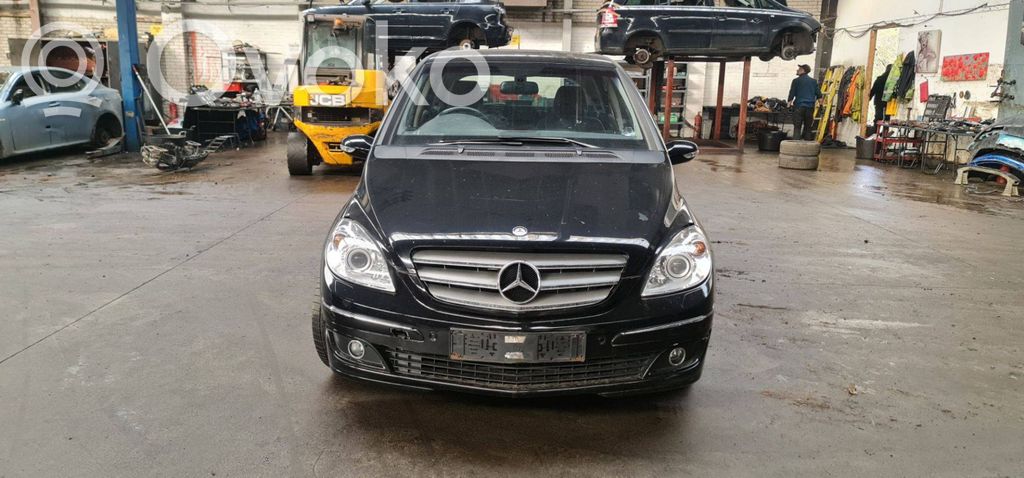 Mercedes-Benz B W245