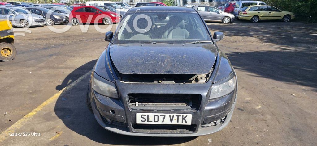 Volvo C30