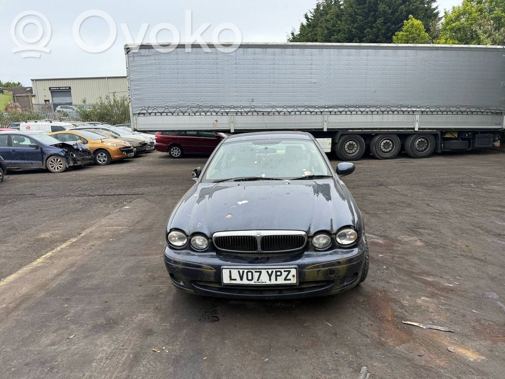Jaguar X-Type