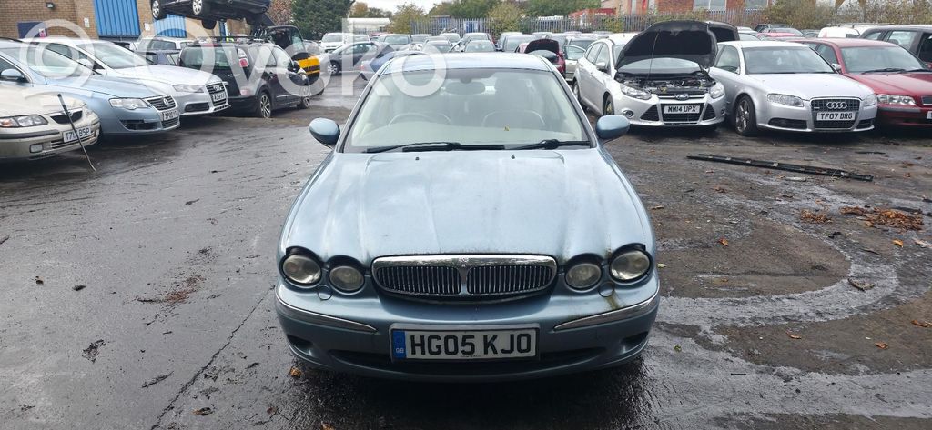 Jaguar X-Type