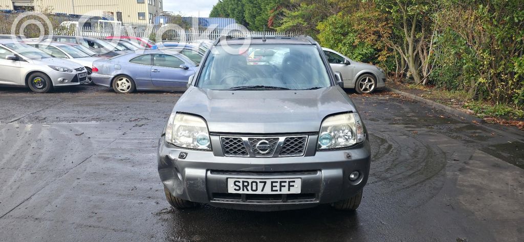 Nissan X-Trail T30