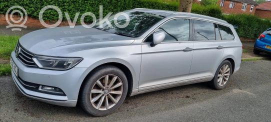 PASSAT B8 Passat  5Q0614517BL