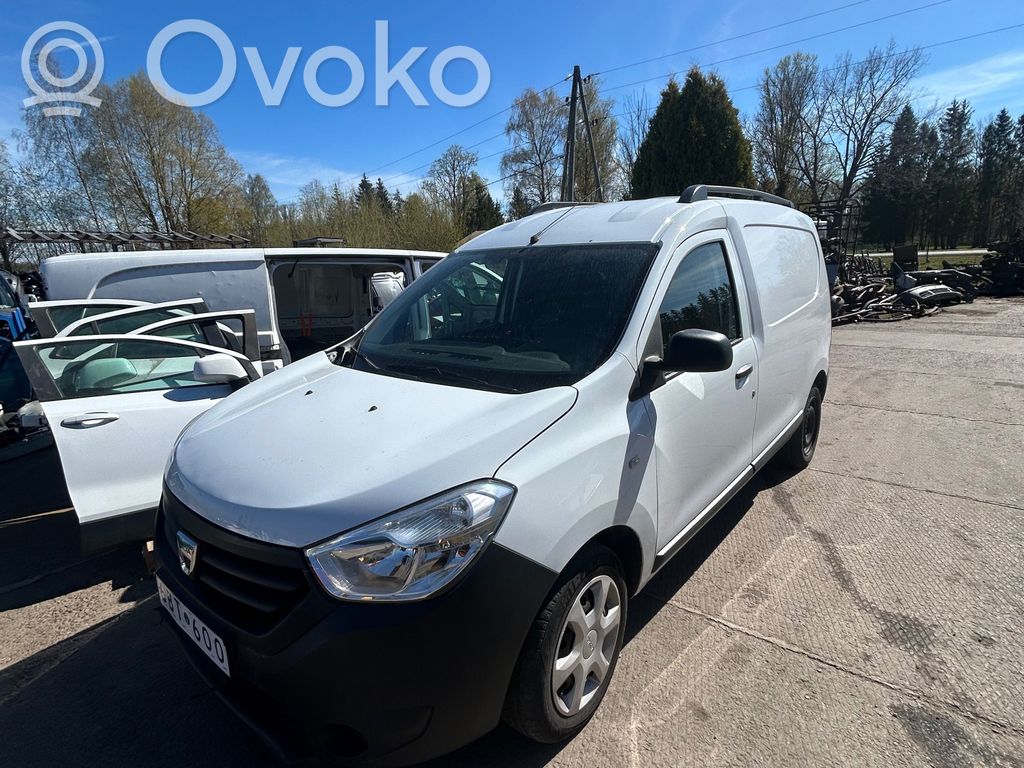 Dokker Dokker  479457095R